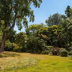 15 Mins Walk To Selfridges, Hyde Park Penthouse