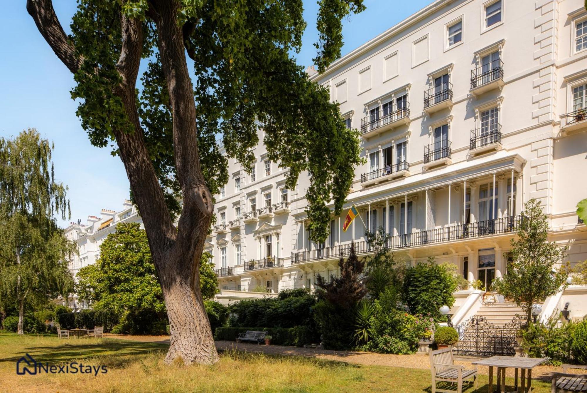 15 Mins Walk To Selfridges, Hyde Park Penthouse Apartamento Londres