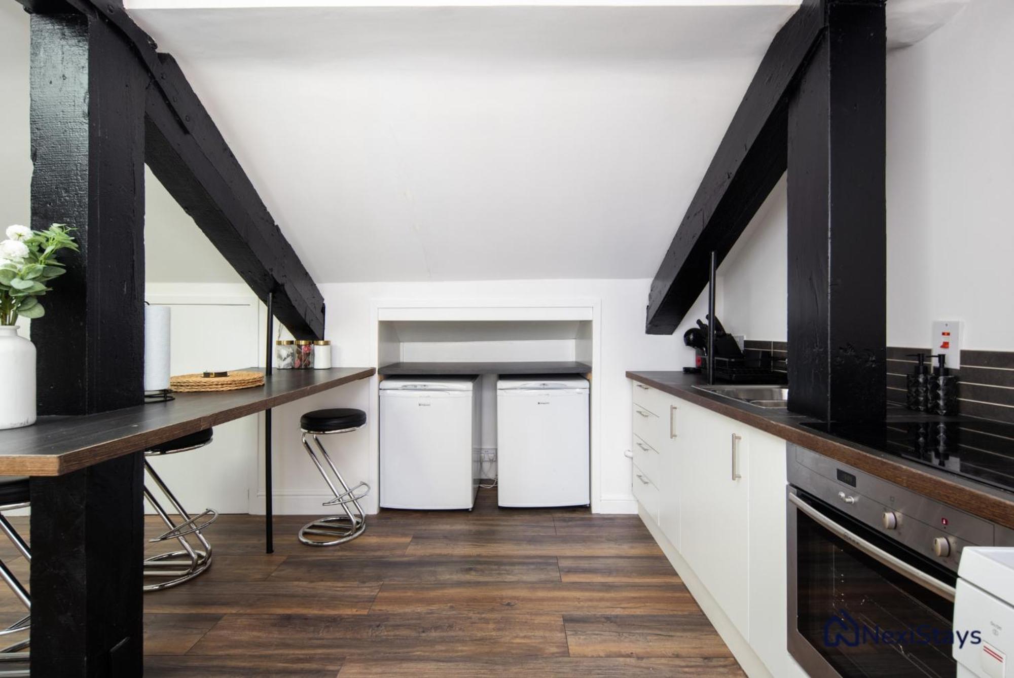 Apartamento 15 Mins Walk To Selfridges, Hyde Park Penthouse *