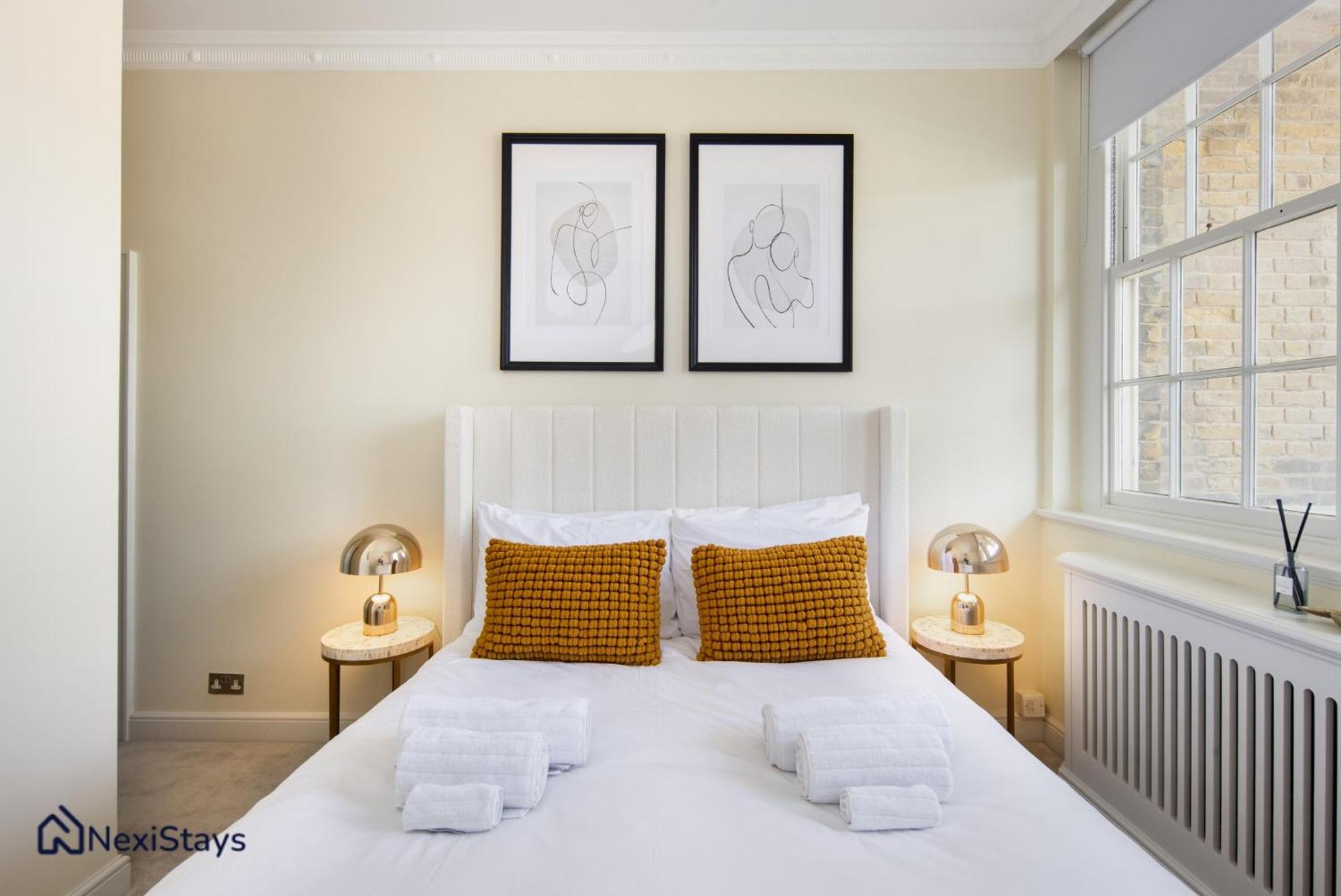 15 Mins Walk To Selfridges, Hyde Park Penthouse